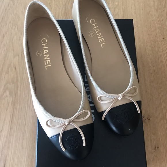 CHANEL Shoes - Chanel Classic Ballet Flats